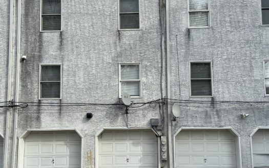 5954 Henry Ave, Philadelphia, PA 19128