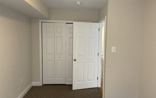 5954 Henry Ave, Philadelphia, PA 19128