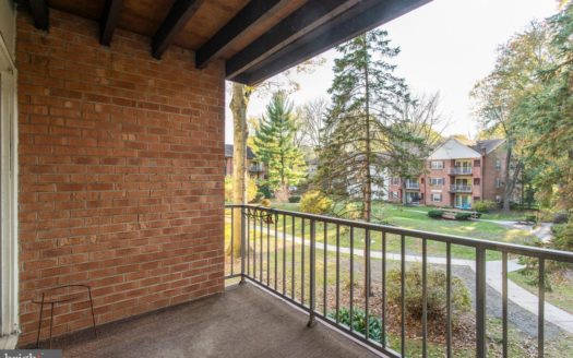 234 Drummers Ln, Wayne, PA 19087