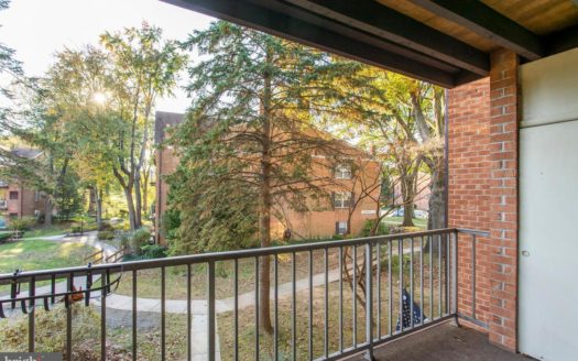 234 Drummers Ln, Wayne, PA 19087